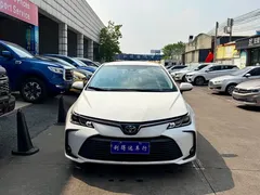 2022 Toyota Corolla 1.8L Hybrid E-CVT, белый — фото 2