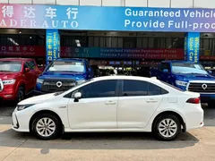 2022 Toyota Corolla 1.8L Hybrid E-CVT, белый — фото 3