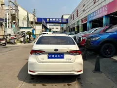 2022 Toyota Corolla 1.8L Hybrid E-CVT, белый — фото 5
