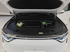 2025 Aito M8 EREV Max+ 53.4kWh 5-Seat 192-Line LiDAR, белый — фото 20