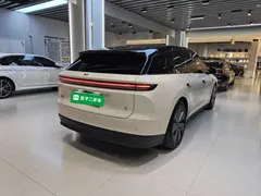 2025 Li Auto i6 4WD Standard — фото 7