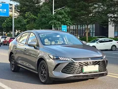 2025 BYD Qin PLUS DM-i PHEV Smart Driving 55km Leading — фото 3
