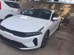 2020 Kia K5 270T CVVD Luxury, белый — фото 1