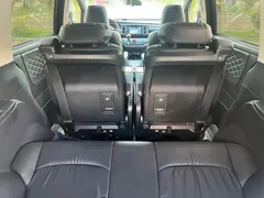 2019 Honda Elysion 2.0L Hybrid Luxury — фото 17