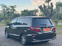 2019 Honda Elysion 2.0L Hybrid Luxury — фото 19