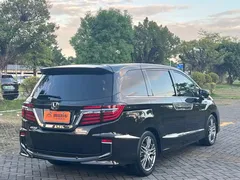 2019 Honda Elysion 2.0L Hybrid Luxury — фото 21