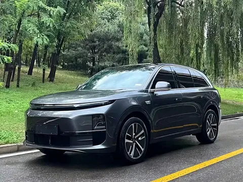 2024 Li Auto L6