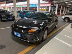 2021 Toyota Camry 2.0G Luxury, чёрный — фото 1
