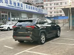 2021 Toyota RAV4 2.0L CVT 2WD Fashion, чёрный — фото 7