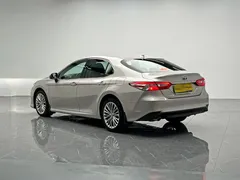2021 Toyota Camry Hybrid 2.5HGVP Leading — фото 4
