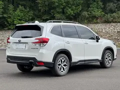 2022 Subaru Forester 2.0i AWD Luxury EyeSight, белый — фото 6