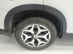 2022 Subaru Forester 2.0i AWD Luxury EyeSight, белый — фото 8