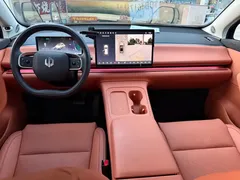 2024 Leapmotor C10 530 Smart, белый — фото 9
