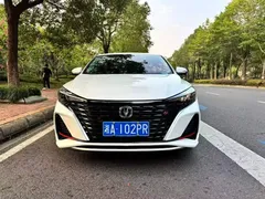 2022 Changan Eado PLUS 1.4T GDI DCT Flagship, белый — фото 2