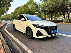 2022 Changan Eado PLUS 1.4T GDI DCT Flagship, белый — фото 3