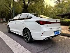 2022 Changan Eado PLUS 1.4T GDI DCT Flagship, белый — фото 7