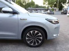 2024 Aito M7 1.5T Smart Driving 4WD Max 5-seat, синий — фото 15