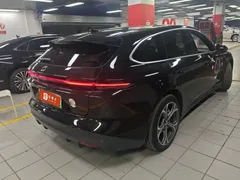 2023 Nio ET5T 75kWh Touring, чёрный — фото 6