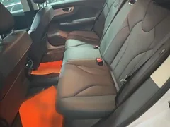 2023 Hongqi E-QM5 EV 620km PLUS, белый — фото 17