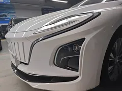 2023 Hongqi E-QM5 EV 620km PLUS, белый — фото 24