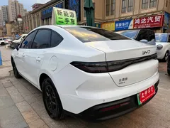 2025 BYD Seal 05 PHEV DM-i Smart Drive 55km Luxury, белый — фото 6