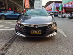 2021 Honda Accord 260TURBO Luxury Starry Sky Limited — фото 2