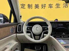 2024 Aito M9 EREV Ultra 52kWh 6-seat — фото 32