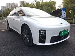 2025 Li Auto i6 4WD Standard, белый — фото 4