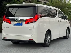 2021 Toyota Alphard Hybrid 2.5L Luxury, белый — фото 4