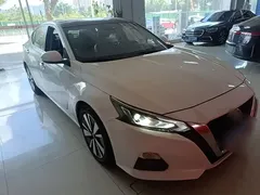 2021 Nissan Teana 2.0L XL Comfort, белый — фото 4