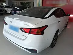 2021 Nissan Teana 2.0L XL Comfort, белый — фото 7