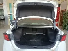 2021 Nissan Teana 2.0L XL Comfort, белый — фото 19