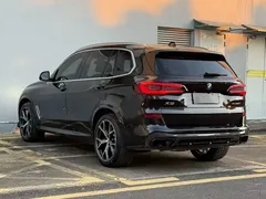2022 BMW X5 40Li M Sport Package, чёрный — фото 7