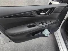 2023 Nissan Tiida 1.6L CVT, белый — фото 7