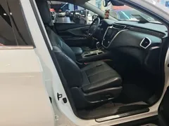 2021 Nissan Murano 2.5L XL 2WD Luxury, белый — фото 25