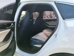2021 BYD Qin PLUS DM-i PHEV 55km Flagship, белый — фото 6