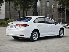 2021 Toyota Corolla Hybrid 1.8L E-CVT Elite, белый — фото 5