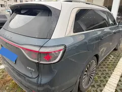 2024 Aito M9 EREV Ultra 52kWh 6-seat, синий — фото 6
