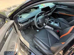 2023 Changan UNI-V 1.5T Sport, чёрный — фото 4