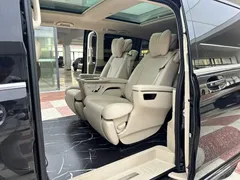 2022 Mercedes-Benz V-Class V 260 L Long Wheelbase Premium, чёрный — фото 24