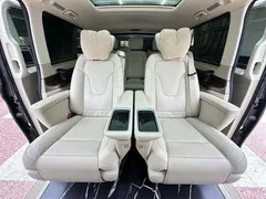 2022 Mercedes-Benz V-Class V 260 L Long Wheelbase Premium, чёрный — фото 31
