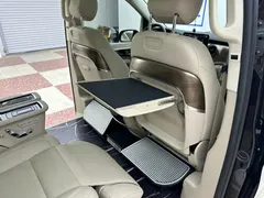 2022 Mercedes-Benz V-Class V 260 L Long Wheelbase Premium, чёрный — фото 34
