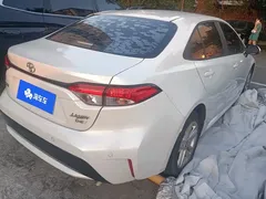 2022 Toyota Levin 185T CVT Luxury, белый — фото 3