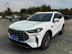 2023 Jetour X70 PLUS 1.5T DCT Ziqiang Pro 5-seat, белый — фото 1