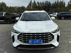 2023 Jetour X70 PLUS 1.5T DCT Ziqiang Pro 5-seat, белый — фото 2