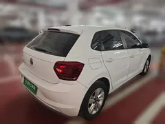 2023 Volkswagen Polo Plus 1.5L AT Panoramic, белый — фото 4