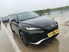 2023 Toyota Venza 2.0L CVT 2WD Premium, чёрный — фото 2