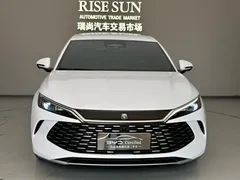2025 BYD Qin L PHEV 80km Leading Smart Driving, белый — фото 2