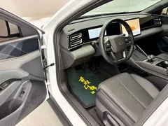 2025 BYD Qin L PHEV 80km Leading Smart Driving, белый — фото 12