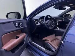 2022 Volvo S60 B4 Luxury, синий — фото 11